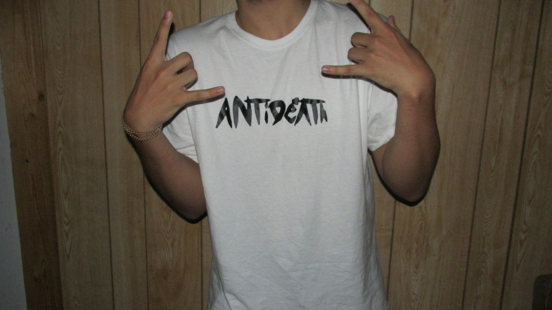 ANTIDEATH white tee
